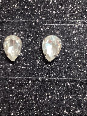 Teardrop Crystal Stud Earrings - White Sparkle